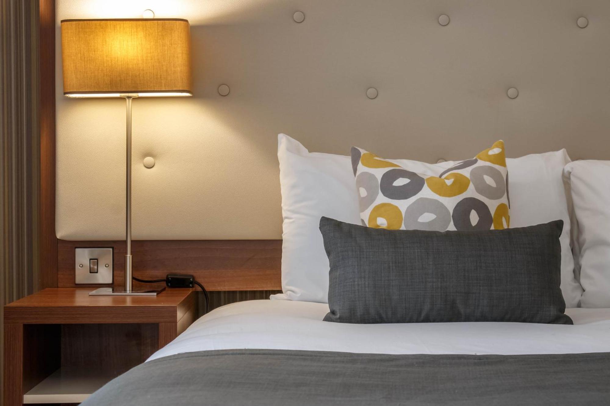 Garner Hotel Preston Samlesbury By Ihg Bagian luar foto