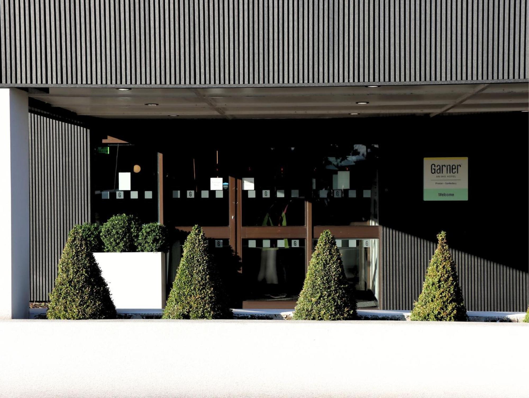 Garner Hotel Preston Samlesbury By Ihg Bagian luar foto