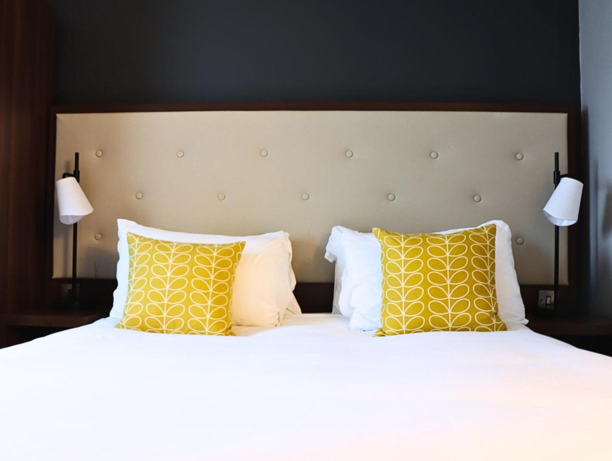 Garner Hotel Preston Samlesbury By Ihg Bagian luar foto
